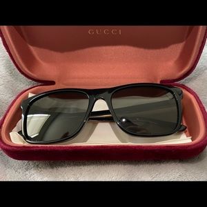 GUCCI GG0381S
